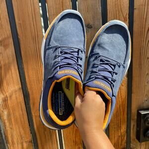 Sketchers Men's Relaxed Fit Good Year Sole Memory Foam Extra Wide Shoes Size 14